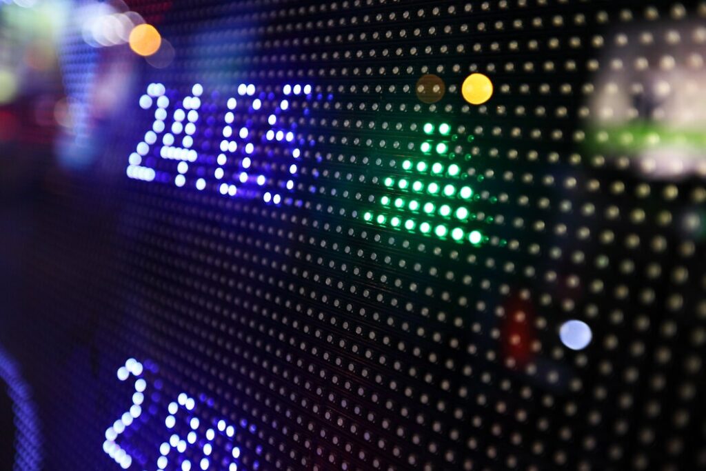 VOOG - Time to Buy is Now, Before the Bull Runs