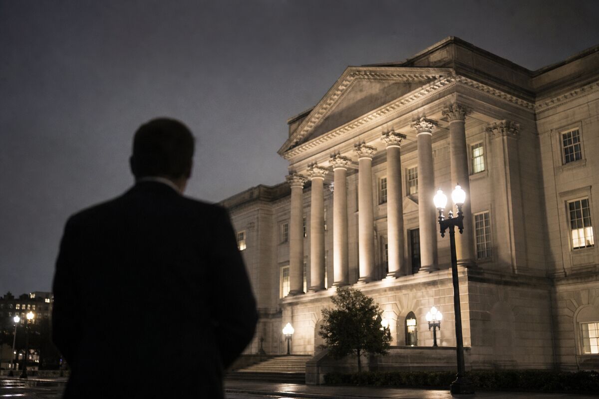 Political Intervention in NextEra-Dominion Merger: What Traders Need to Know